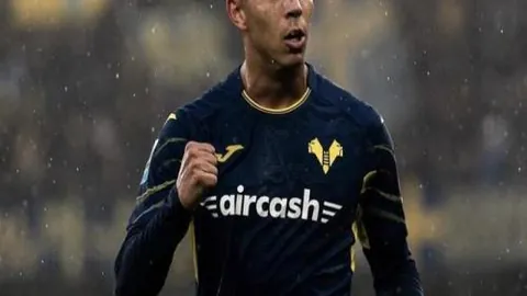 【荷甲第17轮巅峰对决】SBV精英VS兹沃勒，星光对决即将引爆！